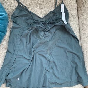 Lululemon yoga tank